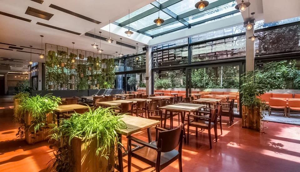 هتل آیوتا تفلیس